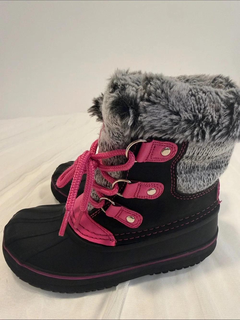 London Fog durable great knit